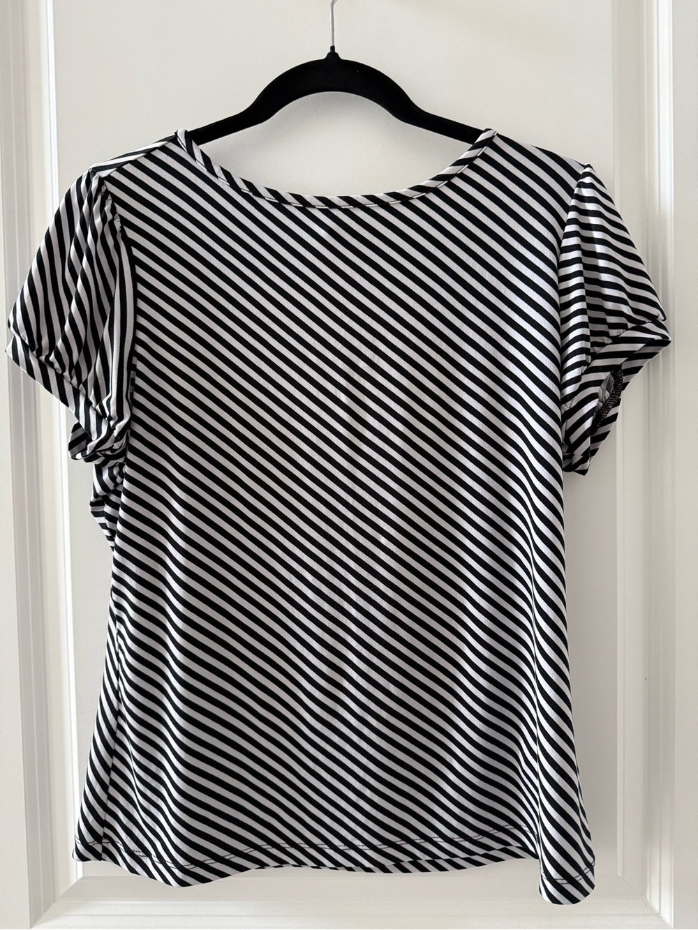 Worthington Black and White Striped Short Sleeve Tee • Petite Large